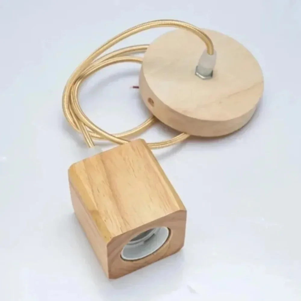 suspension lumineuse moderne bois naturel texture rustique ampoule câble salon chambre