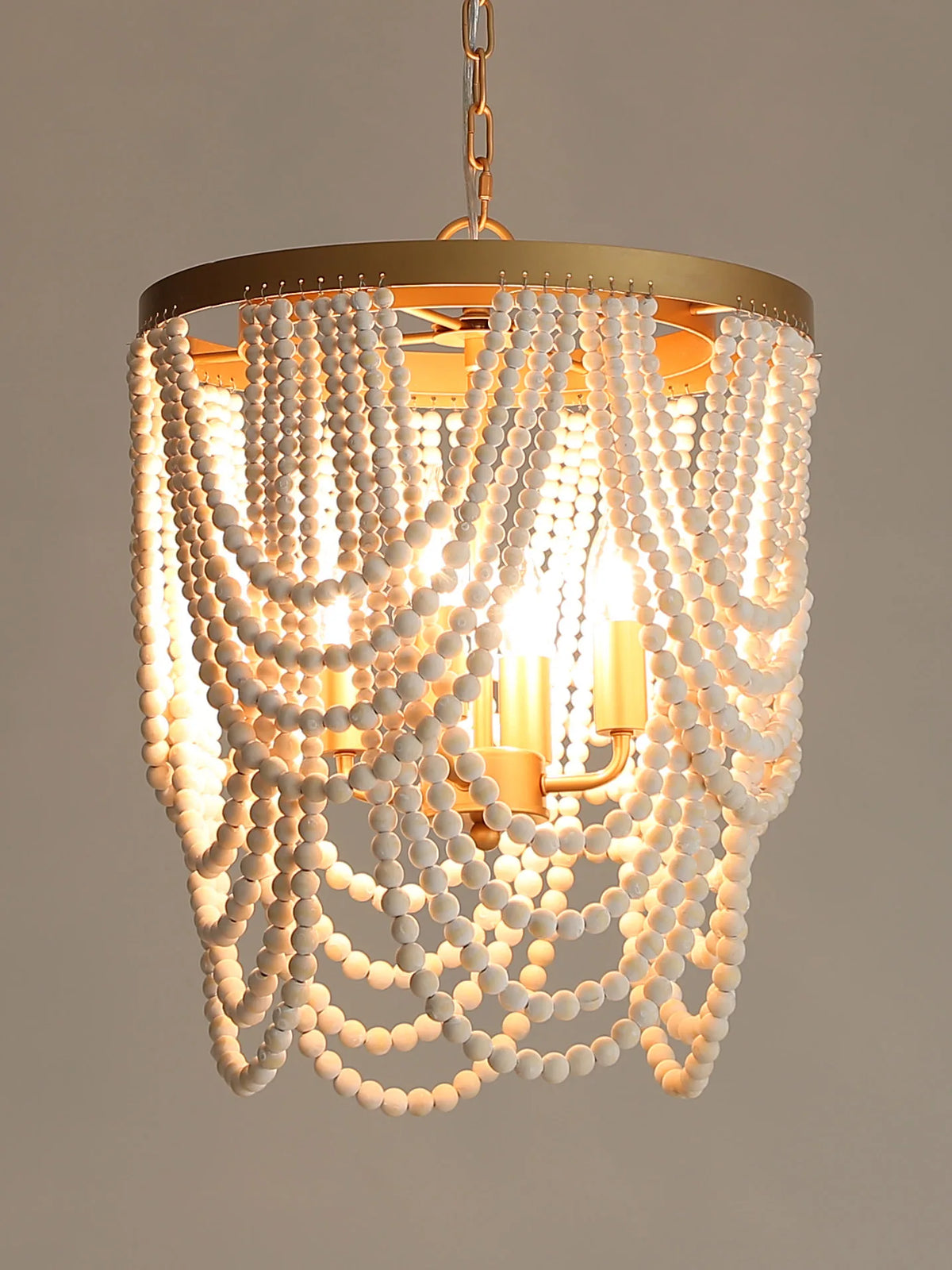 lampe suspendue bois blanc noire chaîne dorée classique vintage chambre cuisine salle manger