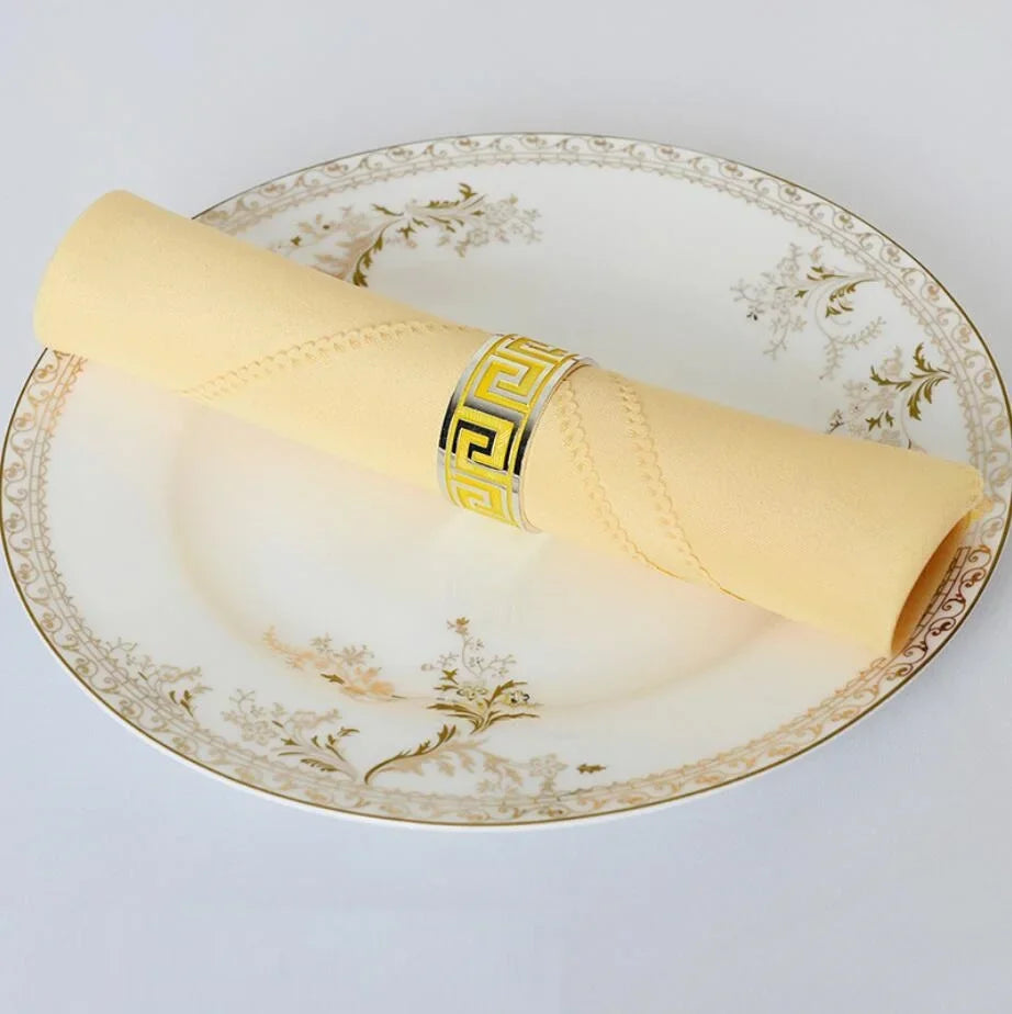 serviette table polyester unie bordure dentelle classique mariage décoration restaurant