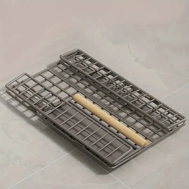 rangements métal pliables paniers maille fine gris moderne cuisine tringles poignées bois