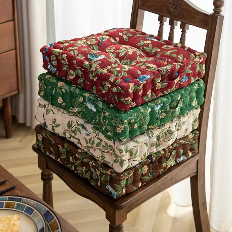 coussin siège carré coton imprimé floral oiseaux rouge vert marron traditionnel