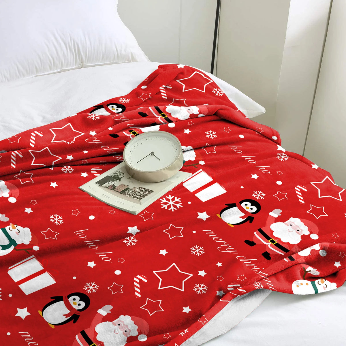 couverture polaire noël rouge blanche motifs flocons pères noel hiver moderne portable hospitalière festive