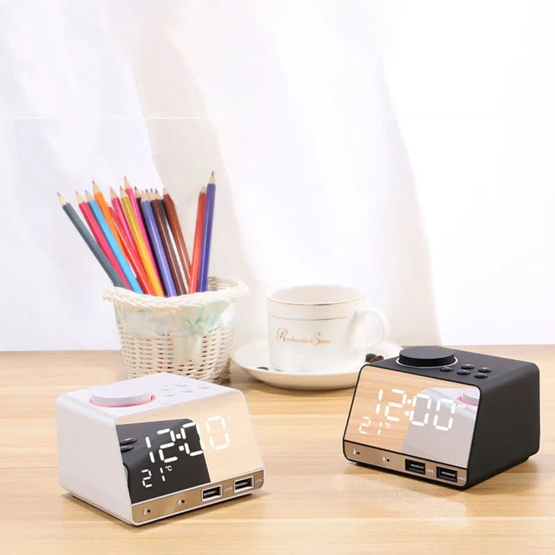 Réveil numérique noir design géométrique avec haut-parleur Bluetooth