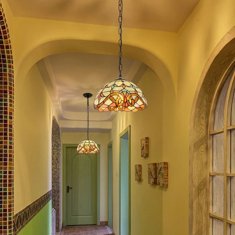 lampe suspendue tiffany multicolore art nouveau vintage motifs floraux chaîne métallique