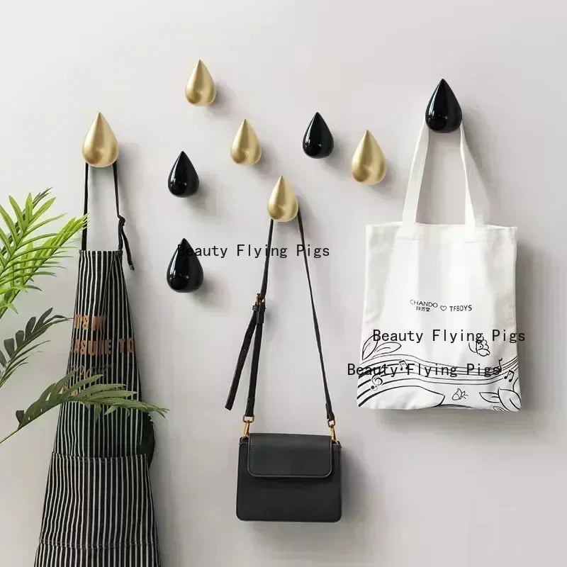 porte sacs mural moderne gouttes pluie vis fixés noir blanc rouge vert