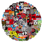 sticker rock pop art punk fixations adhésives diverses bandes logos symboles textes