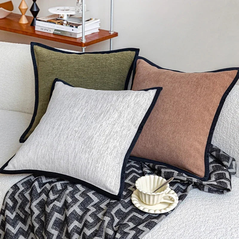 coussin carré jacquard polyester géométrique moderne blanc marron olive texture tissée décoration canapé voiture