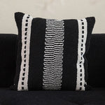 coussin brodé géométrique moderne beige noir amovible lavable