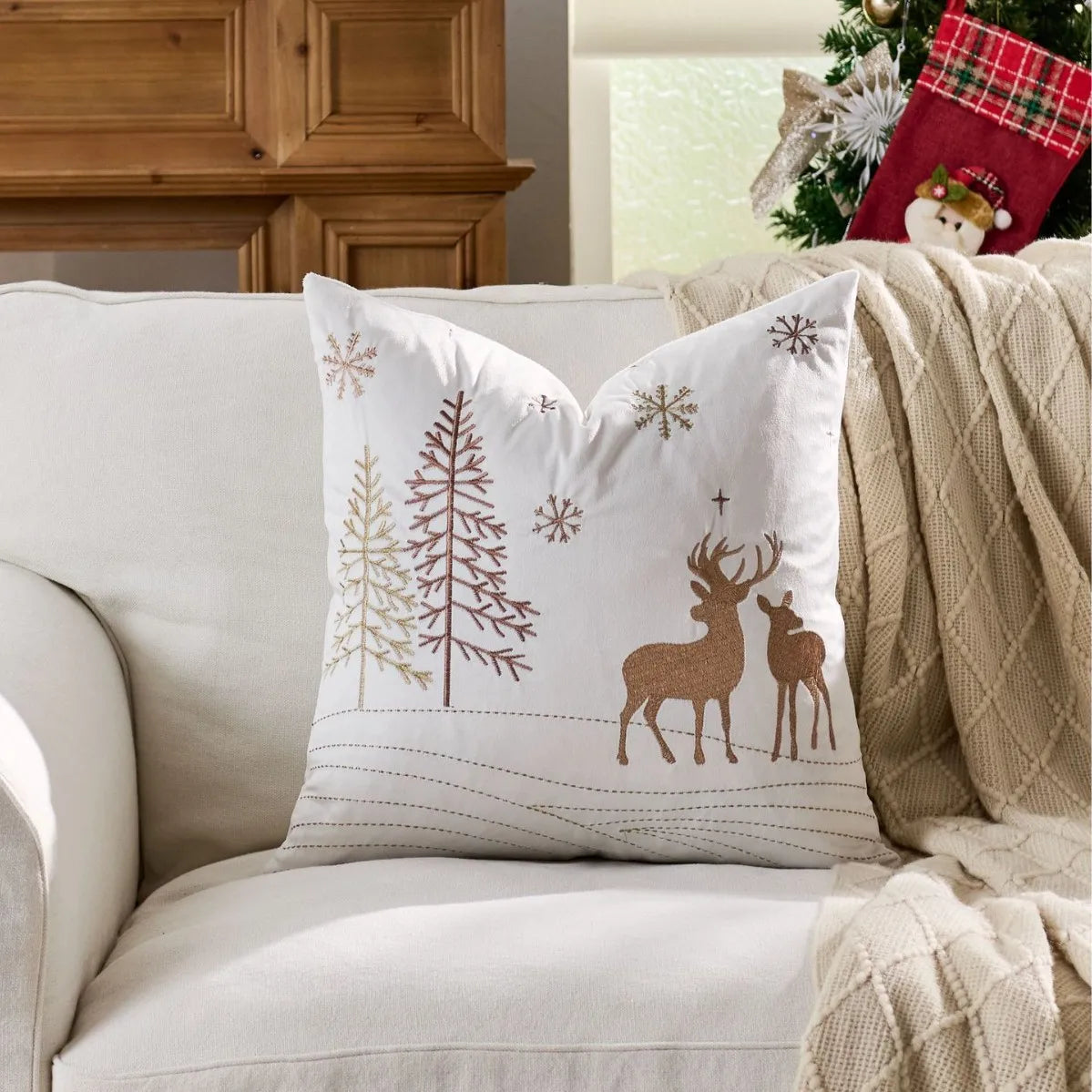 housse coussin brodée rennes noël traditionnelle décorative coton polyester gris beige vert bleu rouge