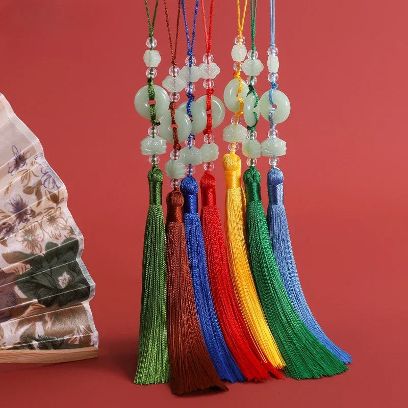 bracelets ethniques rondes motifs floraux franges couleurs vives traditionnels