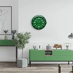 Horloge murale silencieuse à mouvement quartz vue de face
