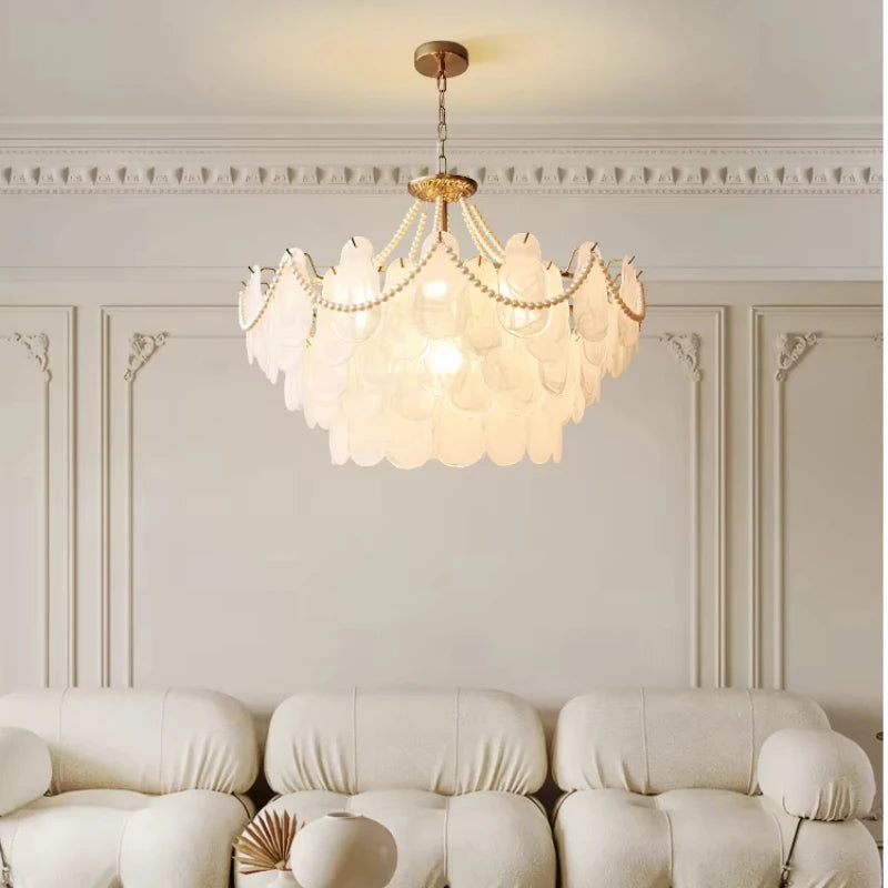 lustre cristal blanc doré coquillage organique élégant salon restaurant chambre