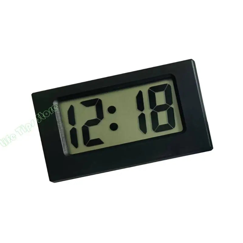 horloge numérique noir blanc moderne affichage lcd rectangulaire