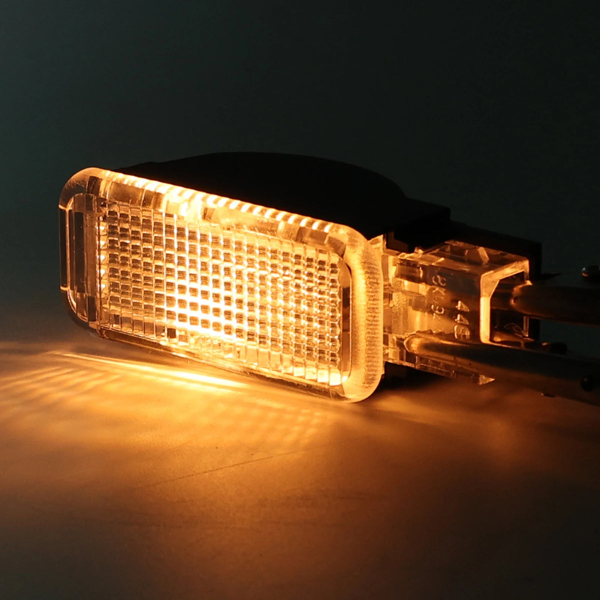 lampe led moderne noire transparente grille clips 12v 24v voiture intérieure bienvenue