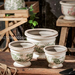 pots fleurs céramique blanc rose vert fleurs roses feuilles vertes details floraux vintage romantique