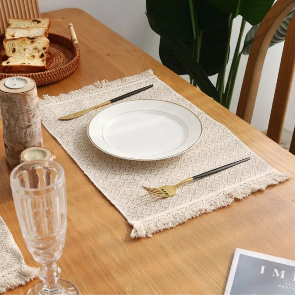 nappes lin beige motif losanges franges decoration table bohème rustique