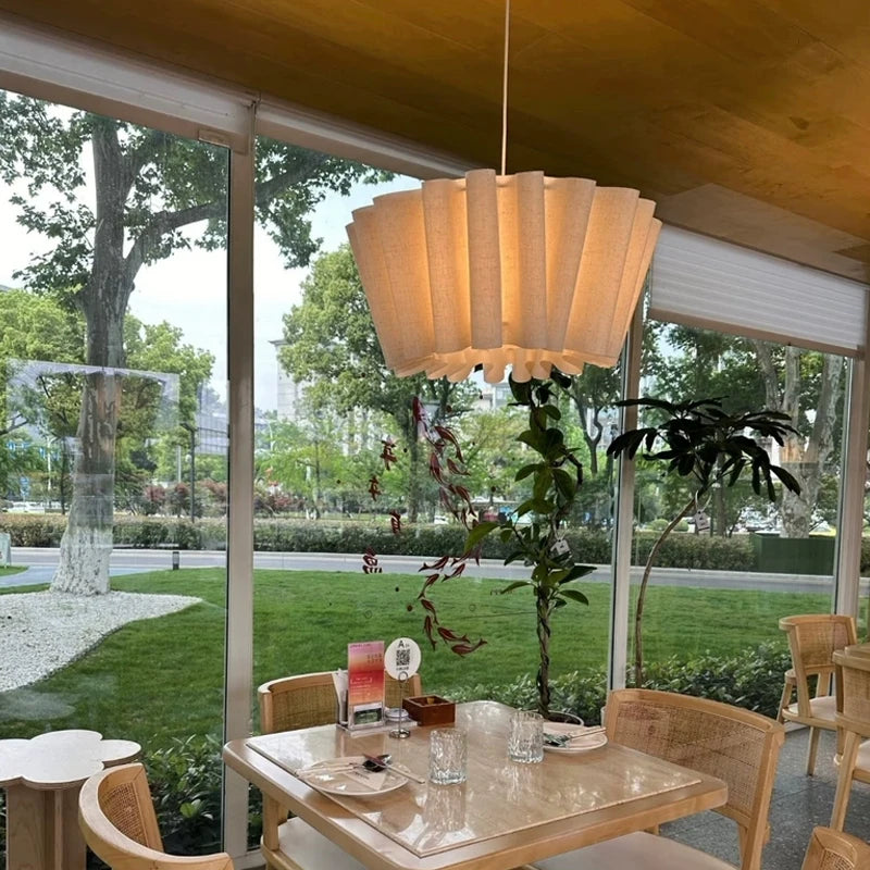suspension lumineuse moderne beige clair texture tissée opacité câble suspendu flux luminescent 249 2000v