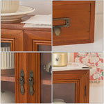 armoire deux portes vitrées tiroirs rangement bois classique horloge tasses miniature