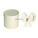 ruban noué violet clair rose pâle blanc crème argent classique boîte ronde occasion fête