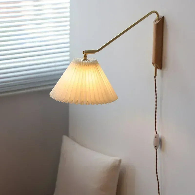 Lampe de lecture murale en bois noir design moderne