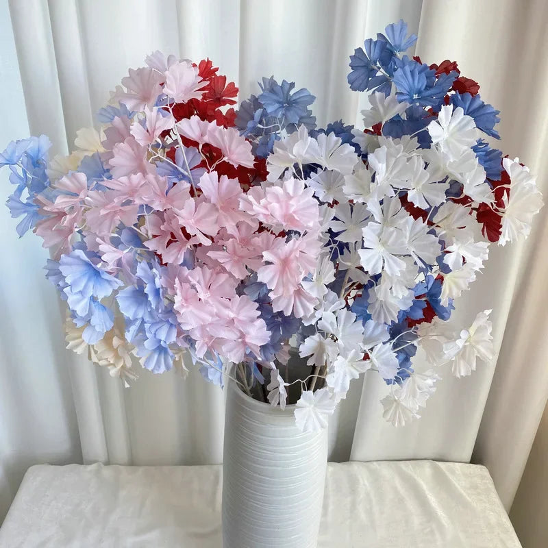 guirlande fleurs artificielles bleu clair rouge blanc rose pâle moderne minimalisteintérieur décoration mariage anniversaire