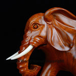 statuette éléphant marron clair sculptée relief artisanale décoration intérieure maison