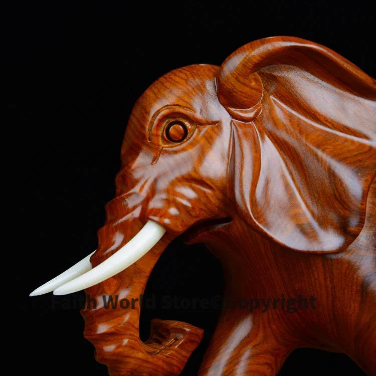 statuette éléphant marron clair sculptée relief artisanale décoration intérieure maison