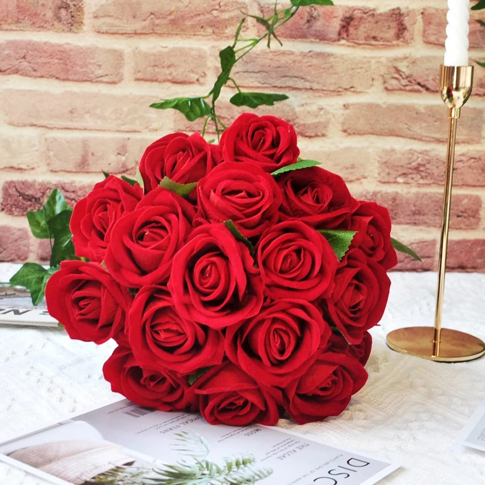 bouquet roses artificielles classiques blanc rouge violet intérieur mariage décoration anniversaire baby shower