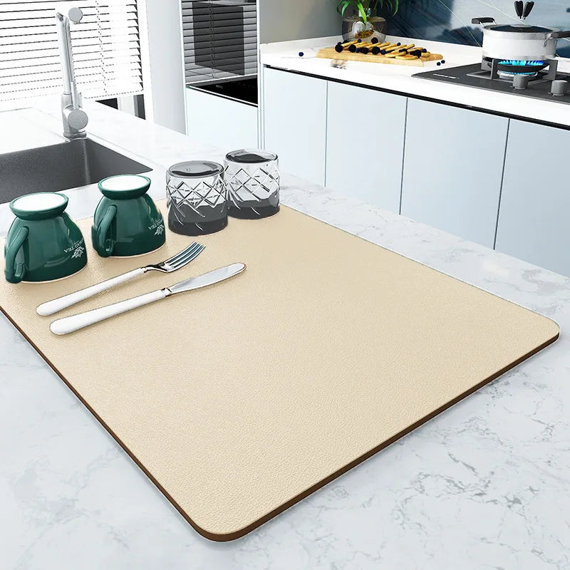 tapis table moderne gris marron bleu marine uni polyester respectueux environnement adhésif