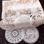 serviettes table dentelle fleurées traditionnelles réutilisables blancs opaques maison fêtes