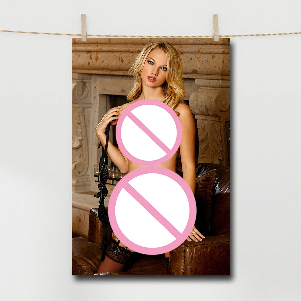 affiche moderne femme posant multicolore toile sans cadre décoration maison blonde erotique vertical