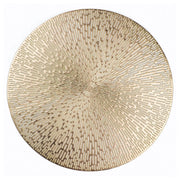 sets table or motif radial assiettes blanches couverts dorés verres bougies fleurs artificielles festive