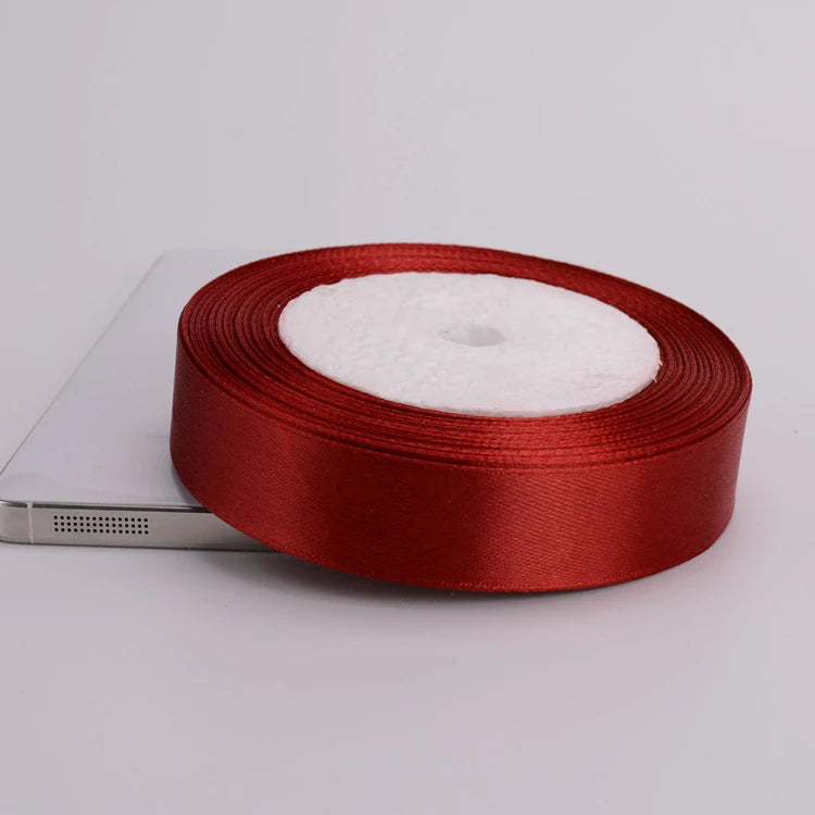 ruban satin rouge uni opacité bobine décoration mariage emballage cadeau artisanal unique 75mm 22mètres