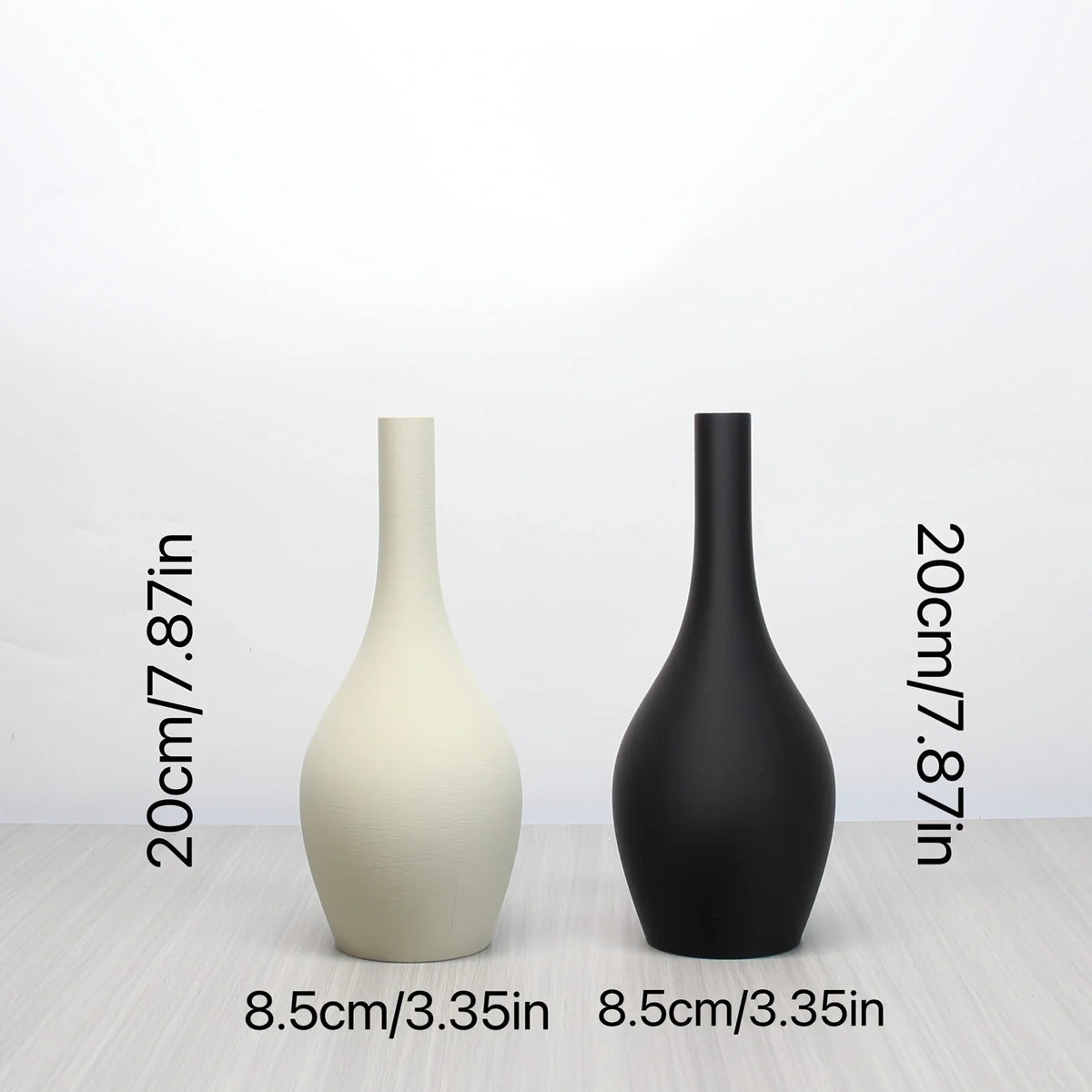 vase minimaliste moderne fleurs séchées noir blanc marron surface mate