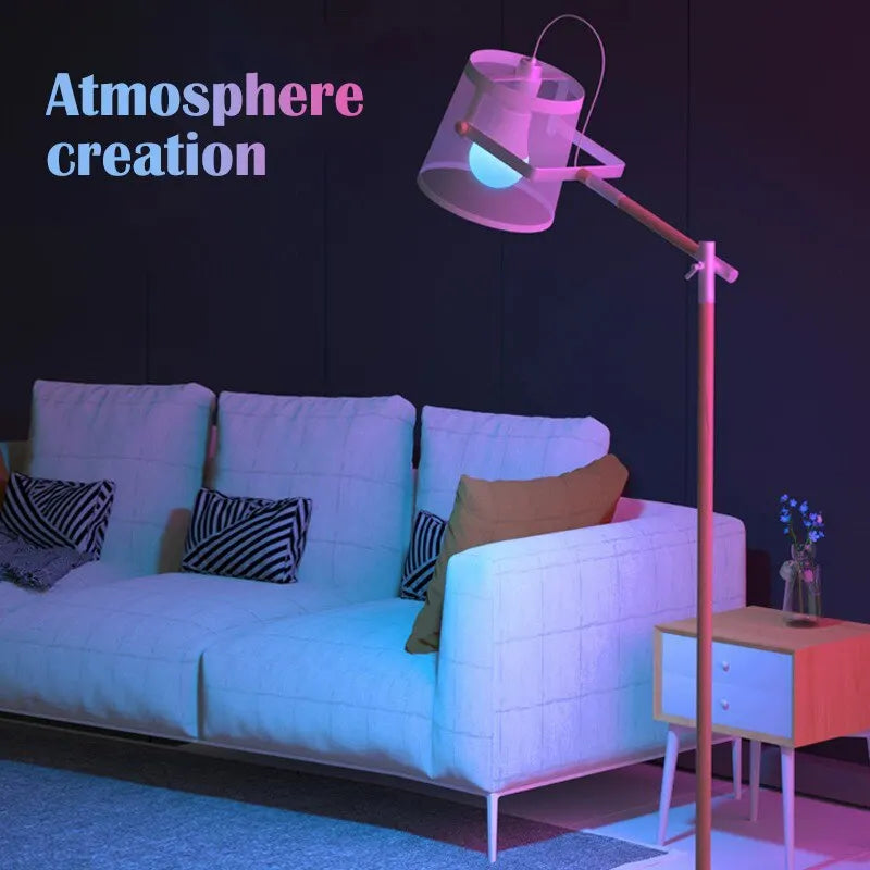ampoule led transparente moderne base e27 multicolore blanc rouge vert bleu télécommande flux lumineux