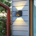 applique murale led noir contemporaine ip65 adhésive extérieure waterproof 2700 3500k