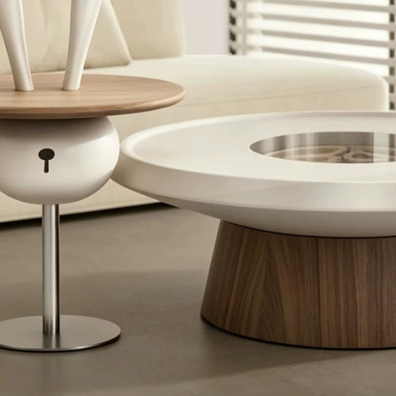 table basse moderne rond bois marron clair métal transparent décoration ludique