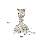 bougeoirs or argent ornements baroques chandelles mariage décoration intérieure classique gravures détaillées