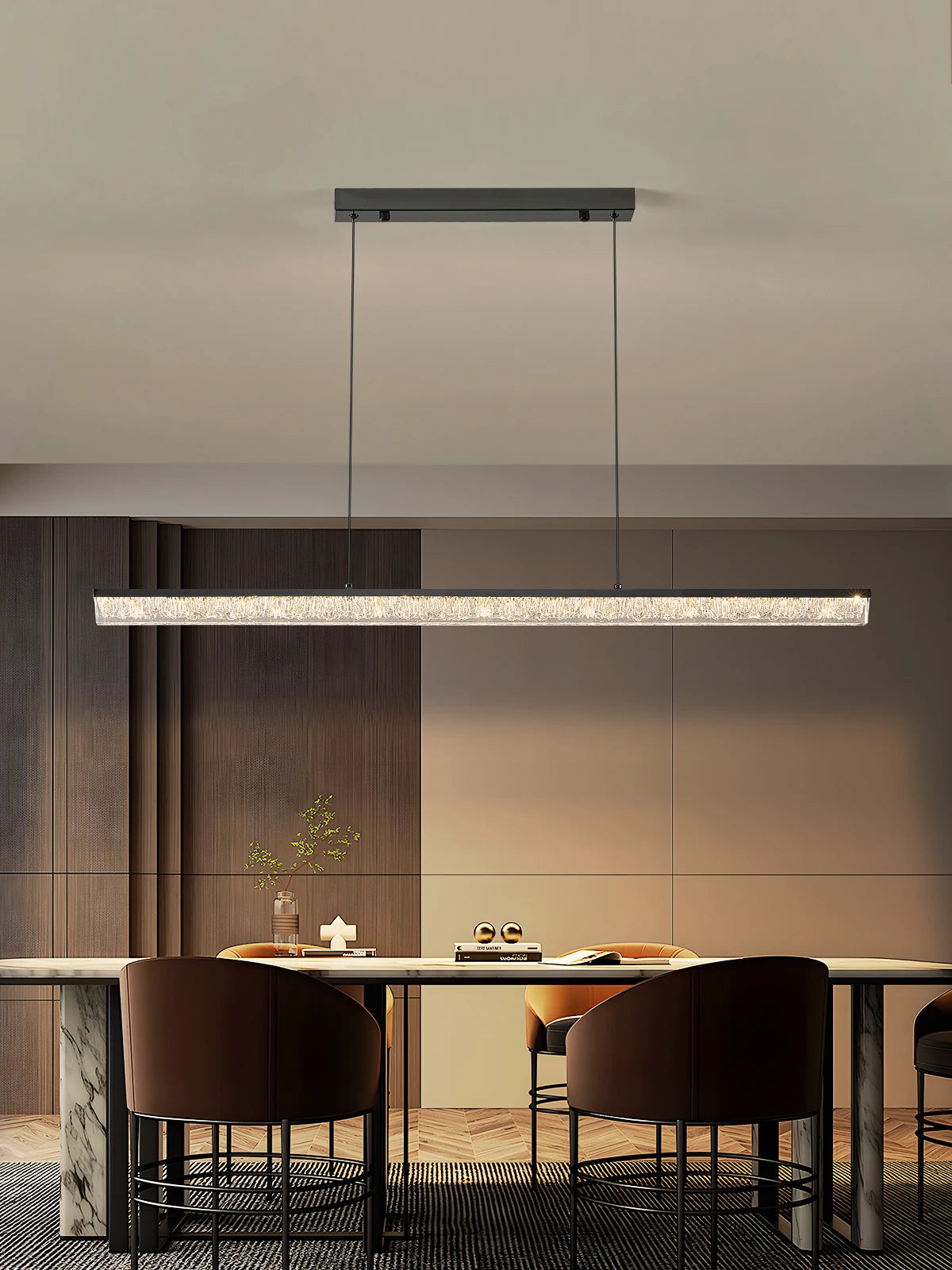 lampe suspendue linéaire moderne noire cristal transparent table salle manger cuisine lustre