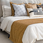 taies d'oreiller carrées tartan tissu chenille beige noir blanc décoratives modernes