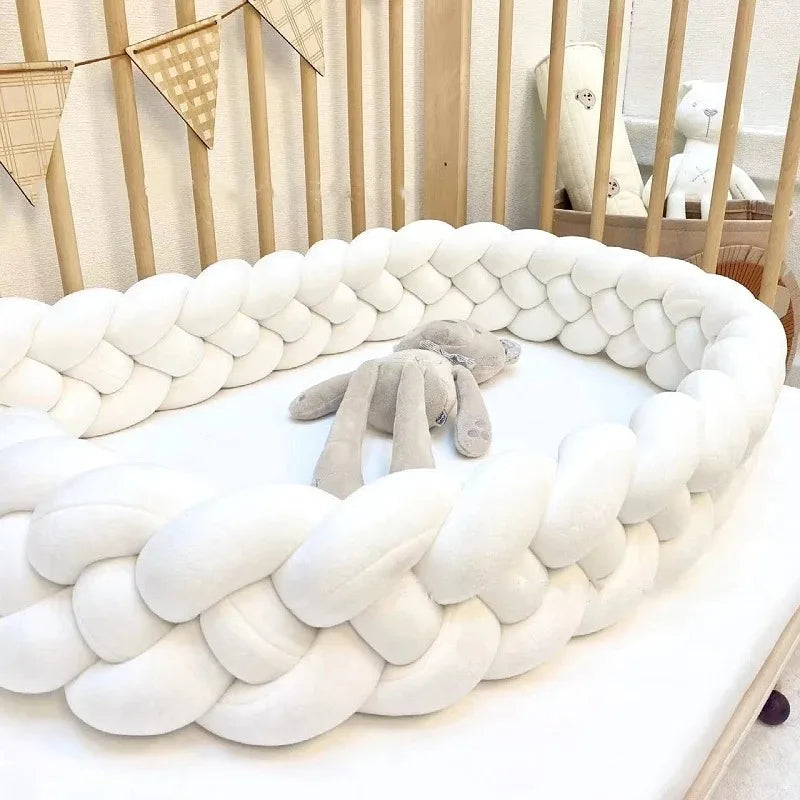 coussin lit bébé violet rose blanc gris coton tissé braid moderne doux 1m 2m
