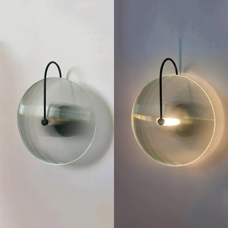 lampe murale moderne transparente rayures fines chambre coucher salle bain éclairage quotidien led verre