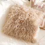 housse coussin décorative motif floral beige marron texture douce canapé lit salon moderne élégant