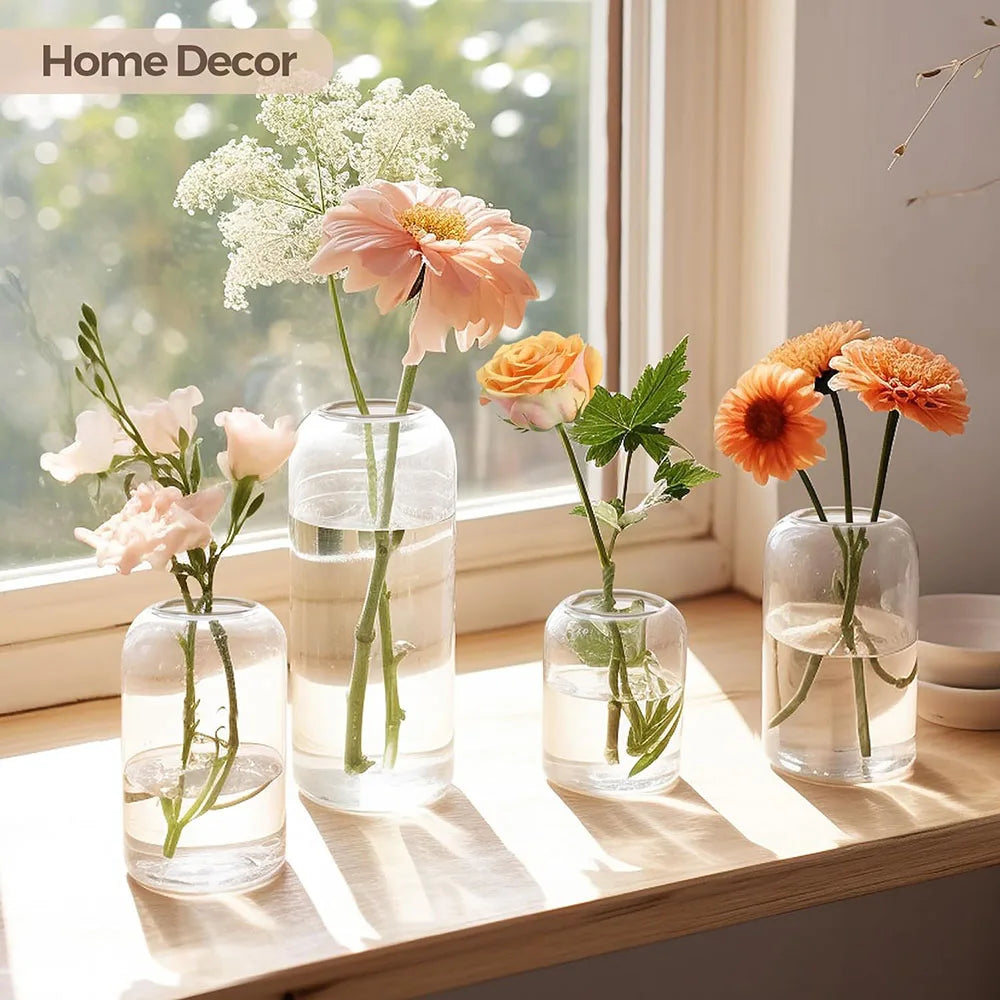 Vase cylindrique transparent comme centre de table élégant