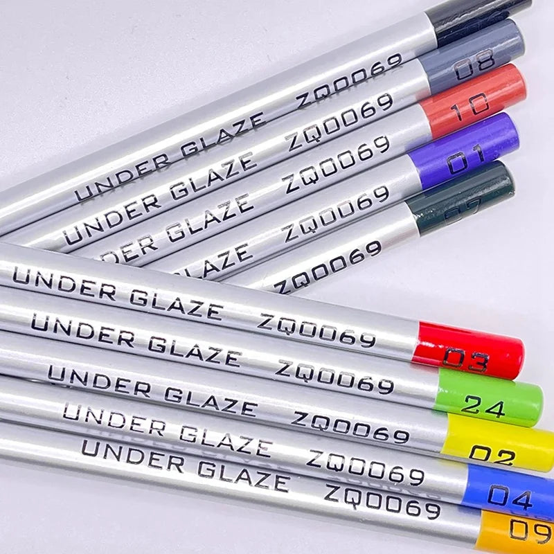 crayons couleur classiques pointe colorée gris vert bleu rouge noir marron jaune violet