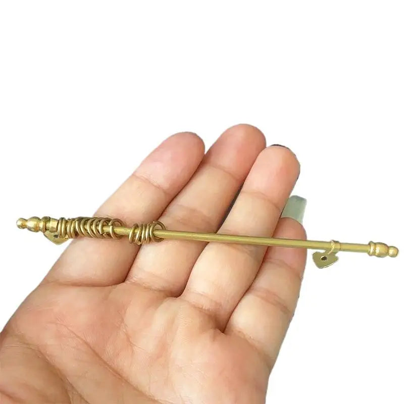 rideau blanc classique rayures geometrique tringle plastique miniature poupée accessoire maison jouet