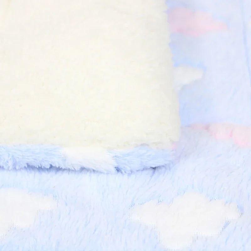 tapis épais coussin animal doux gris bleu clair rose jaune vert pastel cœur étoiles