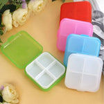 organiseur pilules semaine compartiments portable boîte verte blanche rouge rose bleu croix moderne
