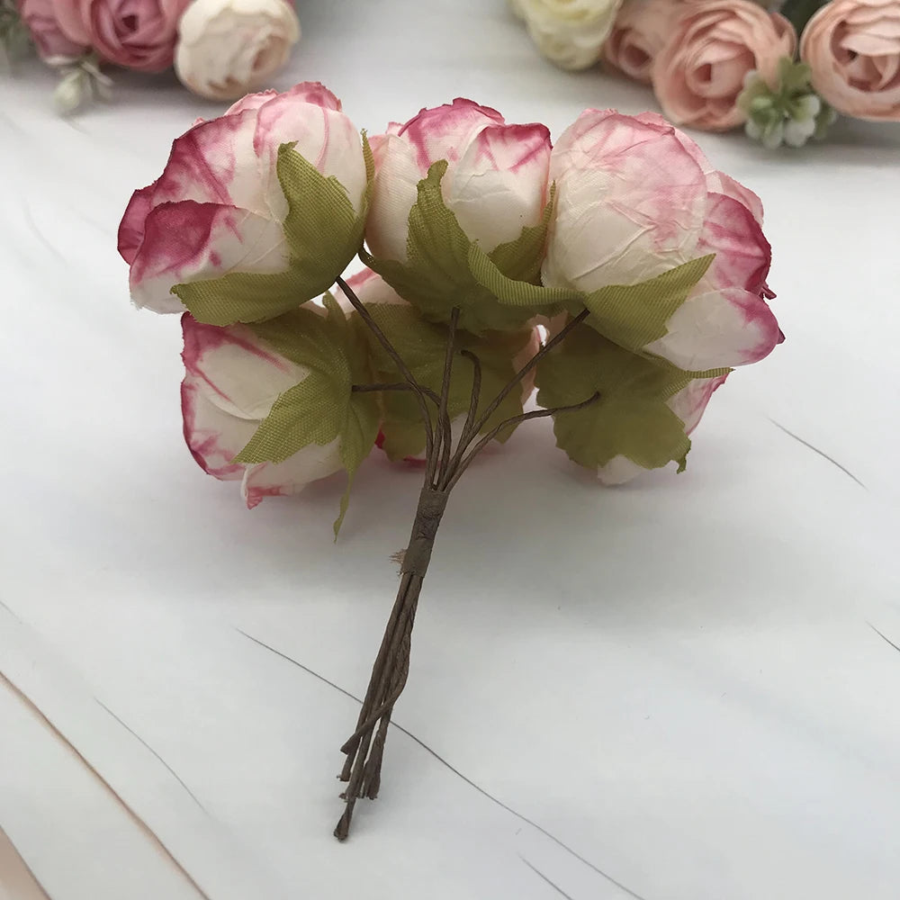 décoration intérieure vintage bouquet roses soie romantique mariage fleurs artificielles feuilles vertes tringle