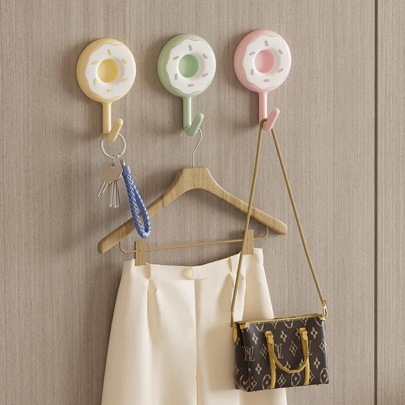 crochet mural adhésif décoratif moderne rose vert jaune blanc donut glaçage ppOpaque